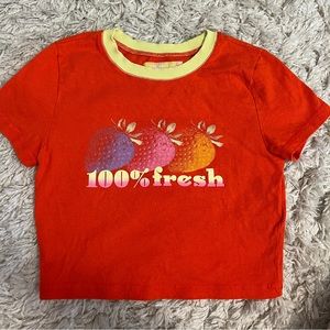 Urban Outfitters “Stay Juicy” graphic baby tee 🧡